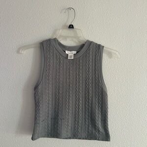 URBAN ROMANTICS GREY KNIT TOP